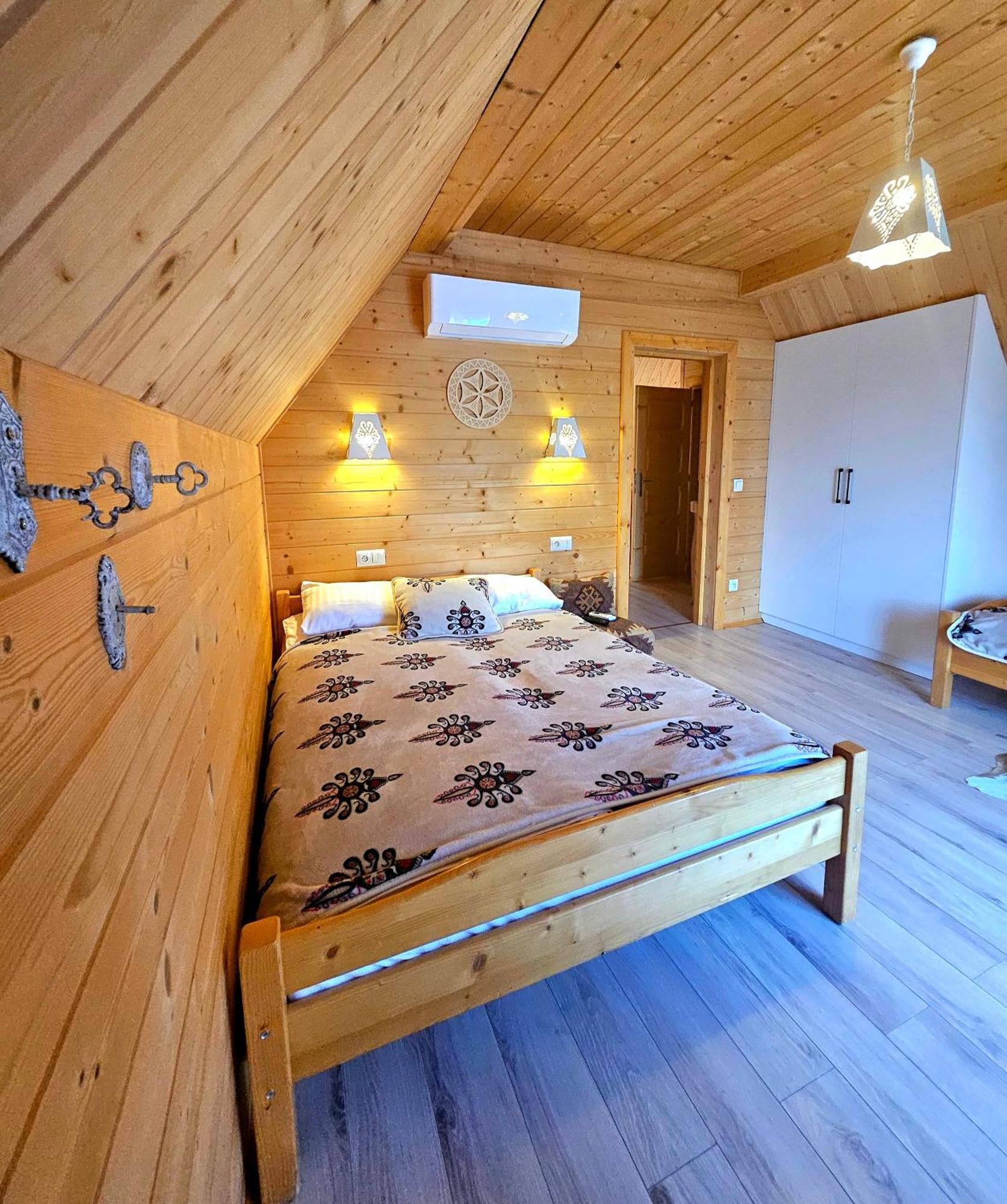 Goralska Chatka 2 Highland Cottage - Split Ac, Jacuzzi, Sauna, Private Parking, Mountains View, Garden, Zakopane Luaran gambar